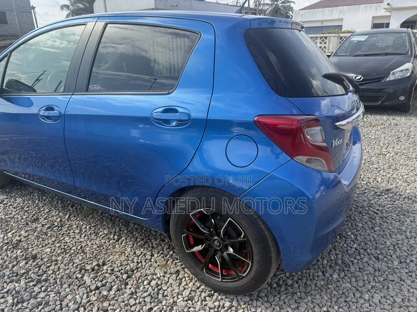 Toyota Vitz 1.5 FWD 3dr 2015 Blue