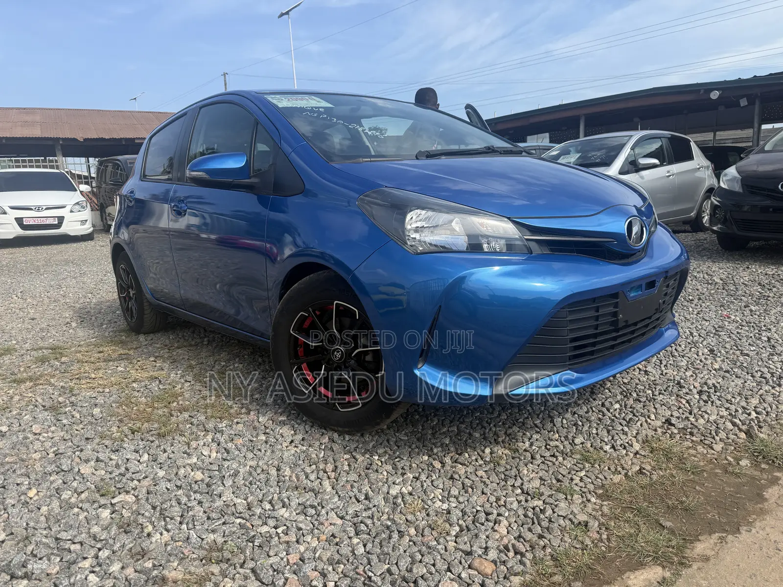 Toyota Vitz 1.5 FWD 3dr 2015 Blue