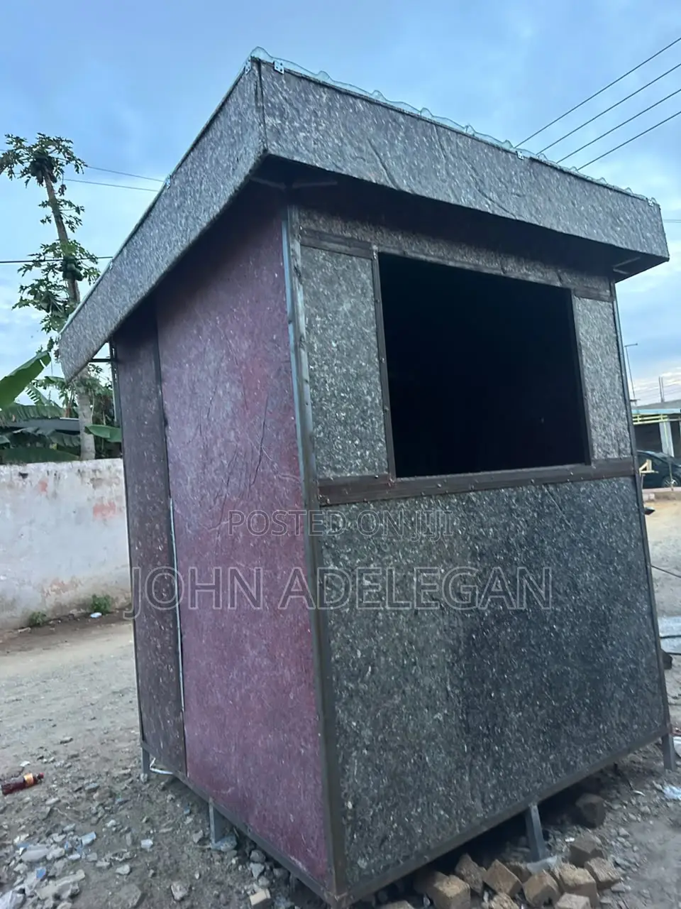 Kiosk (Momo, Storage, Shop, Security Post)