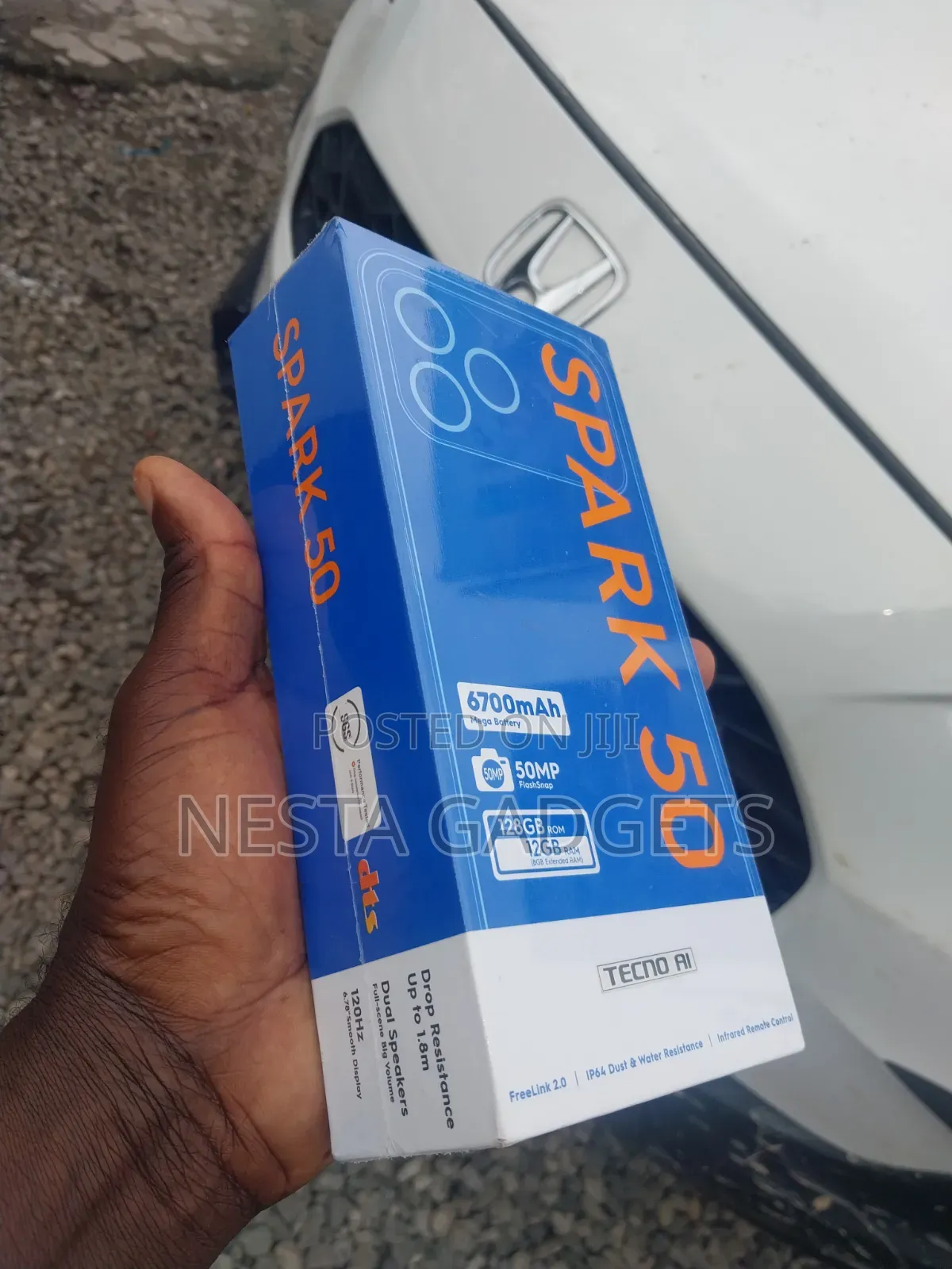 New Tecno Spark 50 128 GB Silver