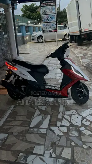 Yamaha Aerox 2020 White