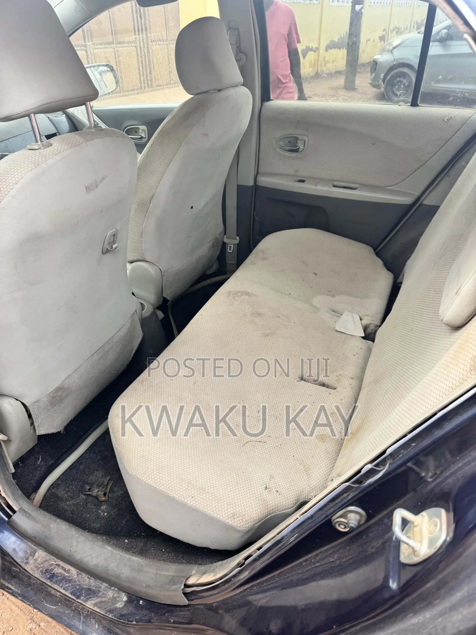 Toyota Vitz 2010 Blue
