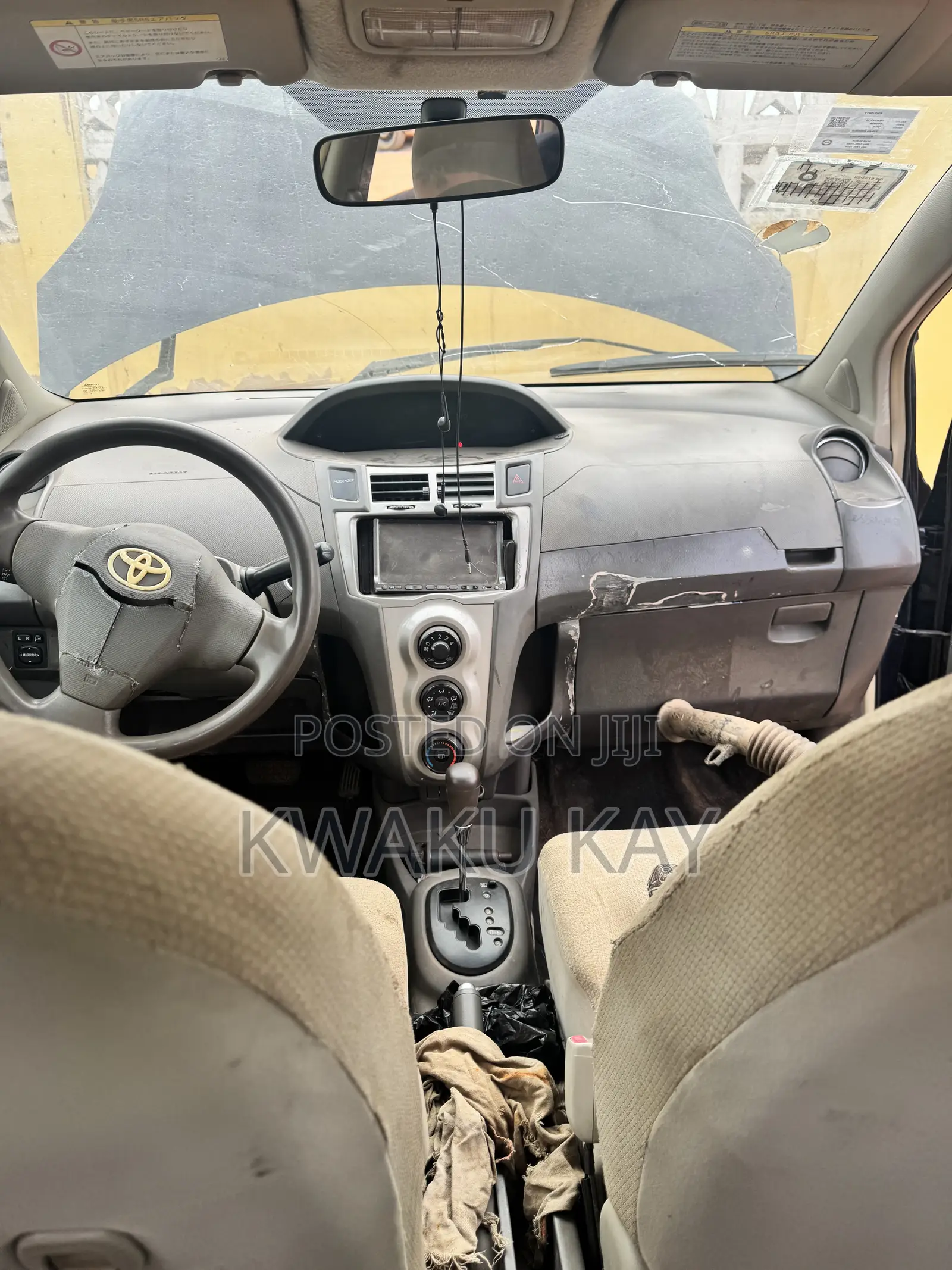 Toyota Vitz 2010 Blue