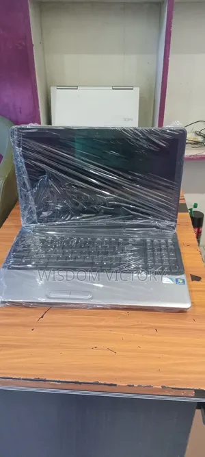 New Laptop HP 14-dq1025cl 4GB Intel HDD 250GB