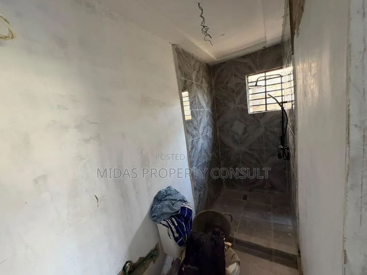 3bdrm House in Pantang, Accra Metropolitan for sale