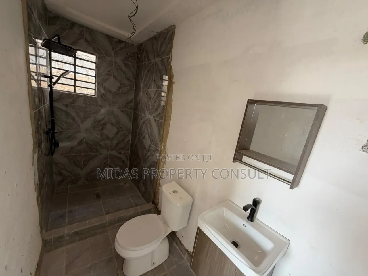 3bdrm House in Pantang, Accra Metropolitan for sale