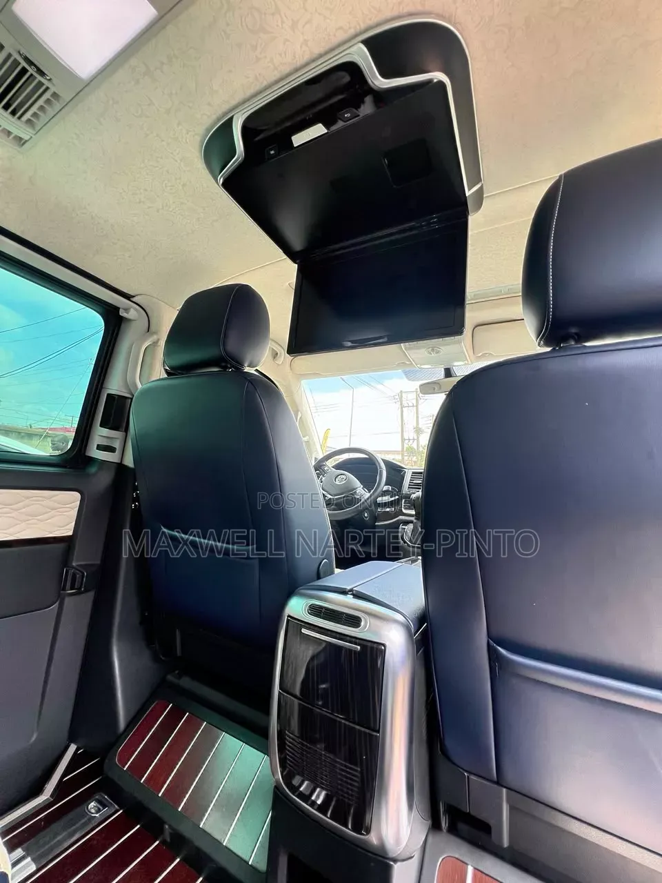 Volkswagen Multivan 2015 Black