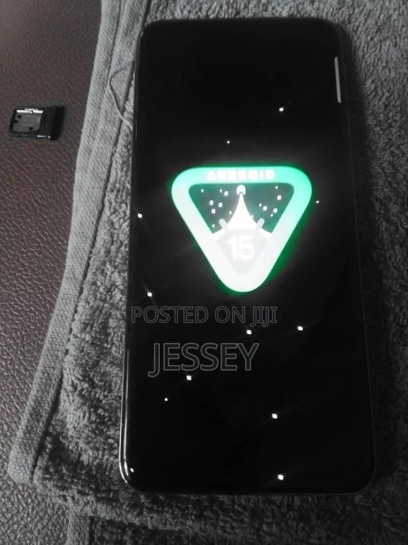 Oppo Reno 12 5G 512 GB Silver