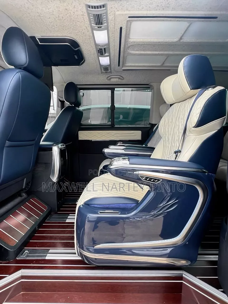 Volkswagen Multivan 2015 Black