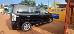Toyota Voxy X 4WD 8-Seater 2012 Black