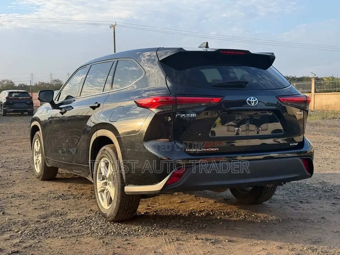 Toyota Highlander 2023 Black