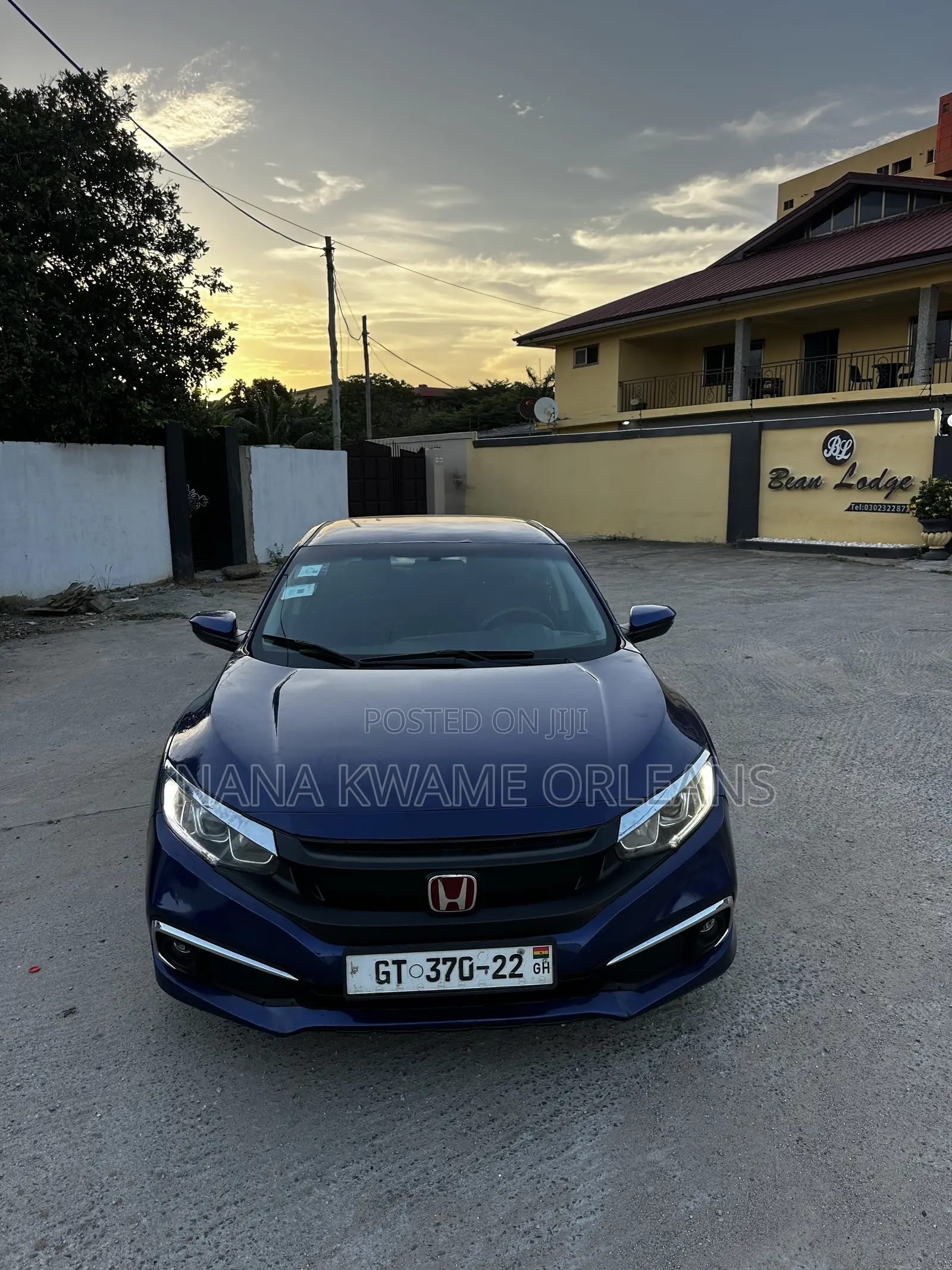 Honda Civic LX 4dr Sedan (2.0L 4cyl) 2017 Blue