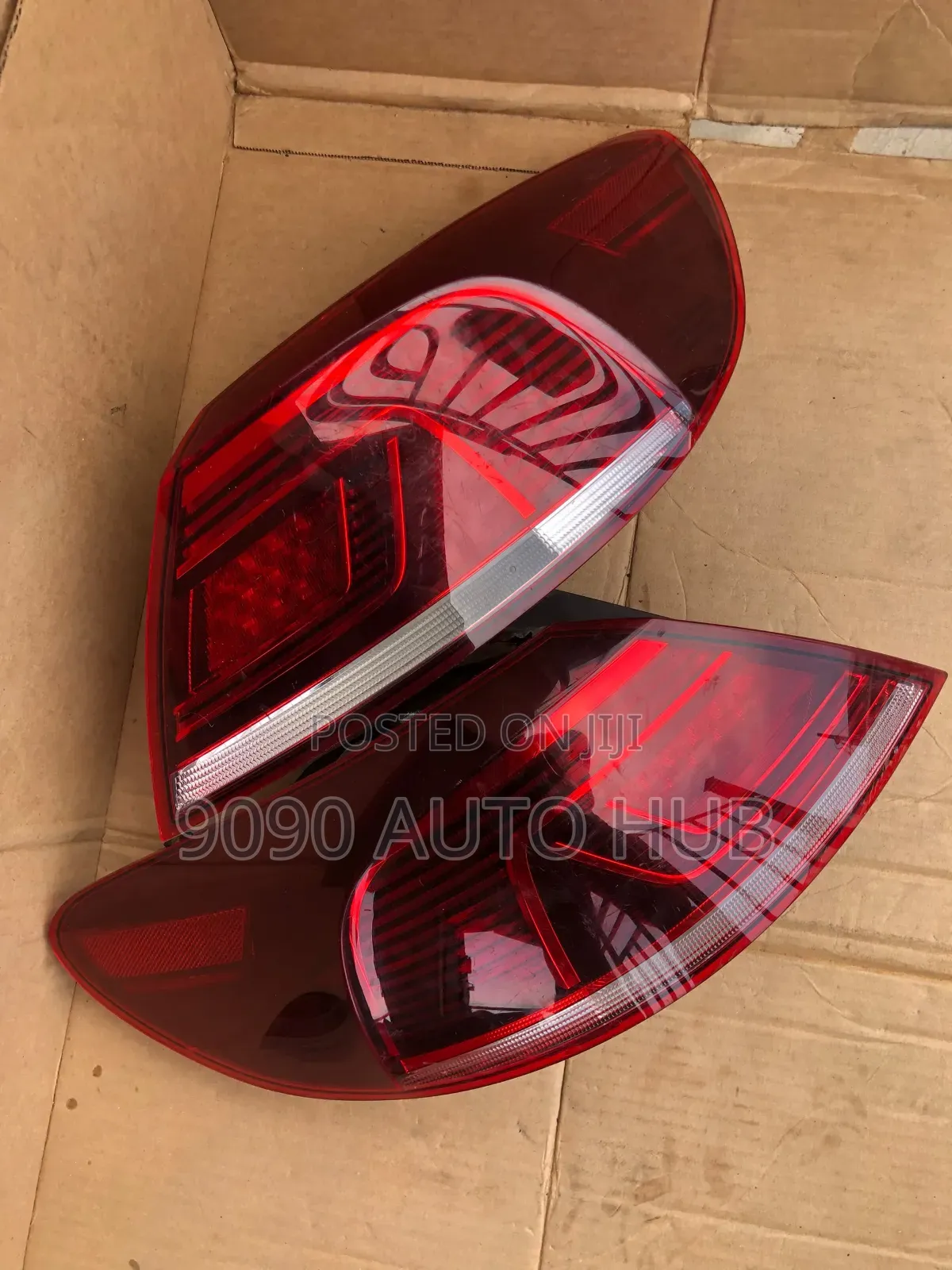 Volkswagen Passat CC 2013, 2014, 2016, 2017 Taillight | Foreign Used