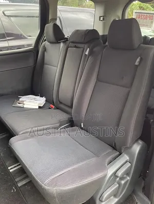 Toyota Voxy 2017 White