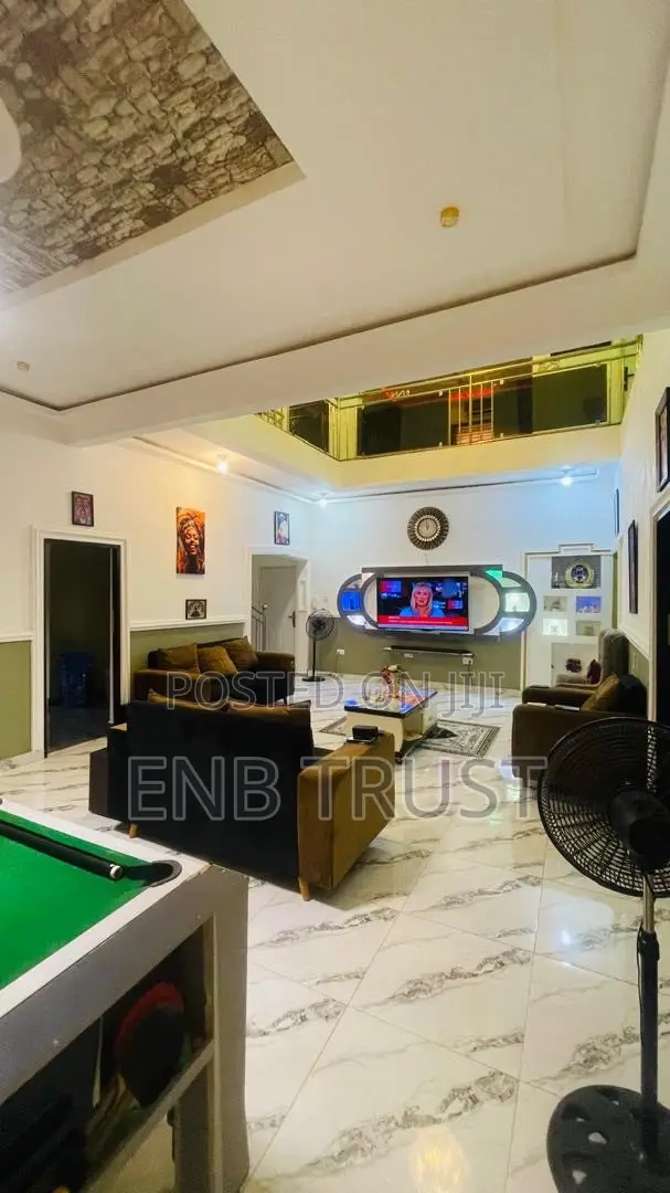 6bdrm Duplex in Afuaman, Pokuase for sale