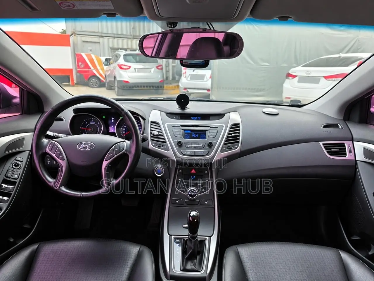 Hyundai Elantra 2014 White