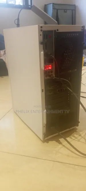New Desktop Computer MSI model 16GB Intel Core i7 SSD 256GB