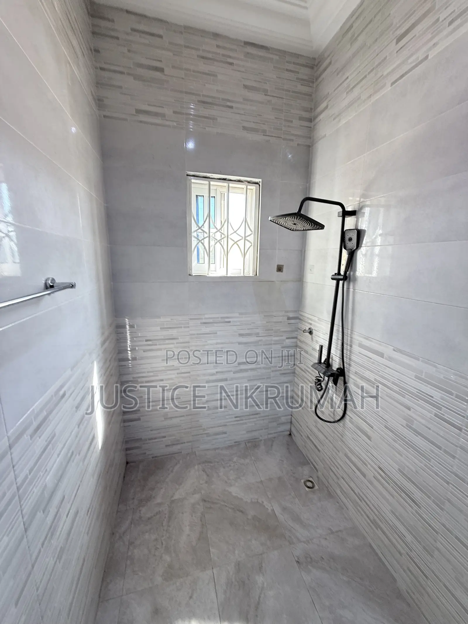 4bdrm Apartment in Mr Justice Estate, Bortiano for rent