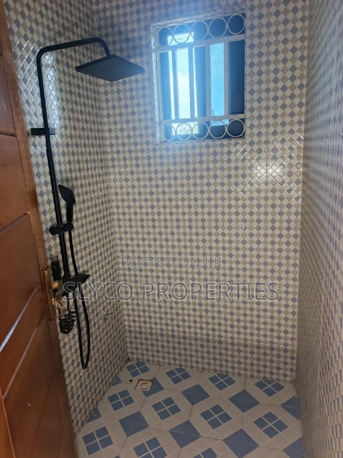 3bdrm Apartment in Daasebre Estate, New-Juaben Municipal for rent