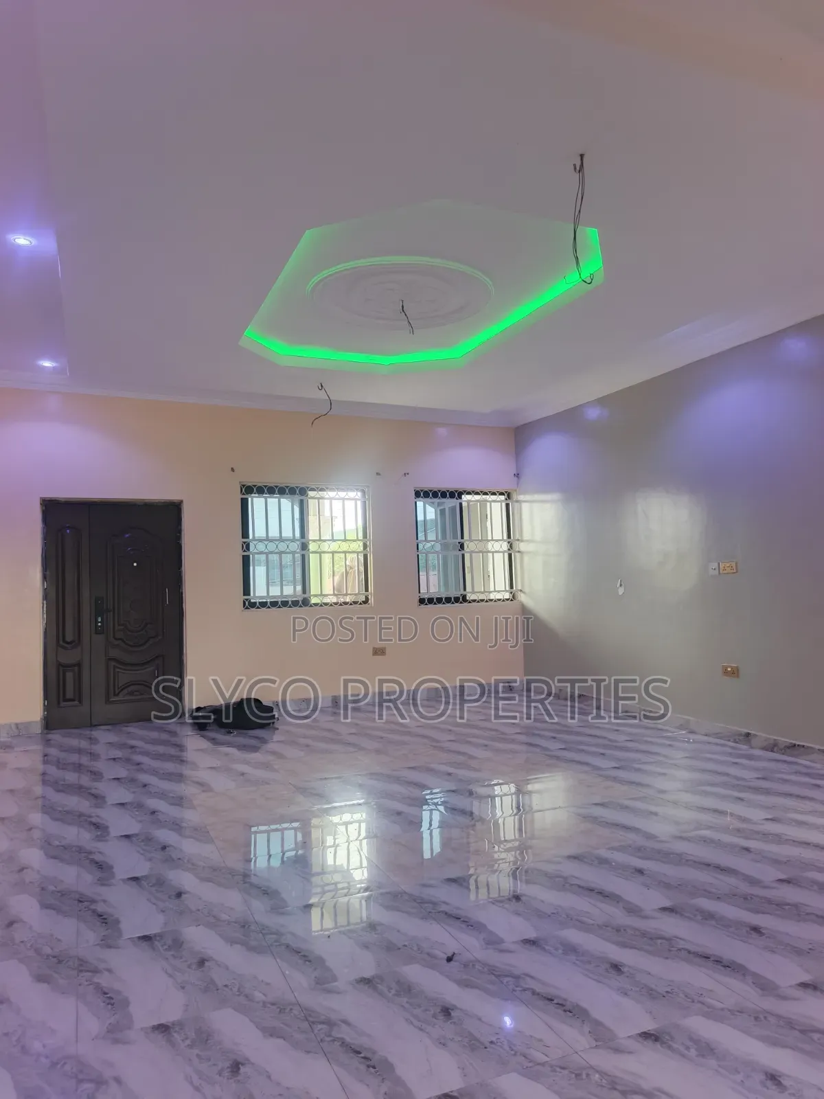 3bdrm Apartment in Daasebre Estate, New-Juaben Municipal for rent