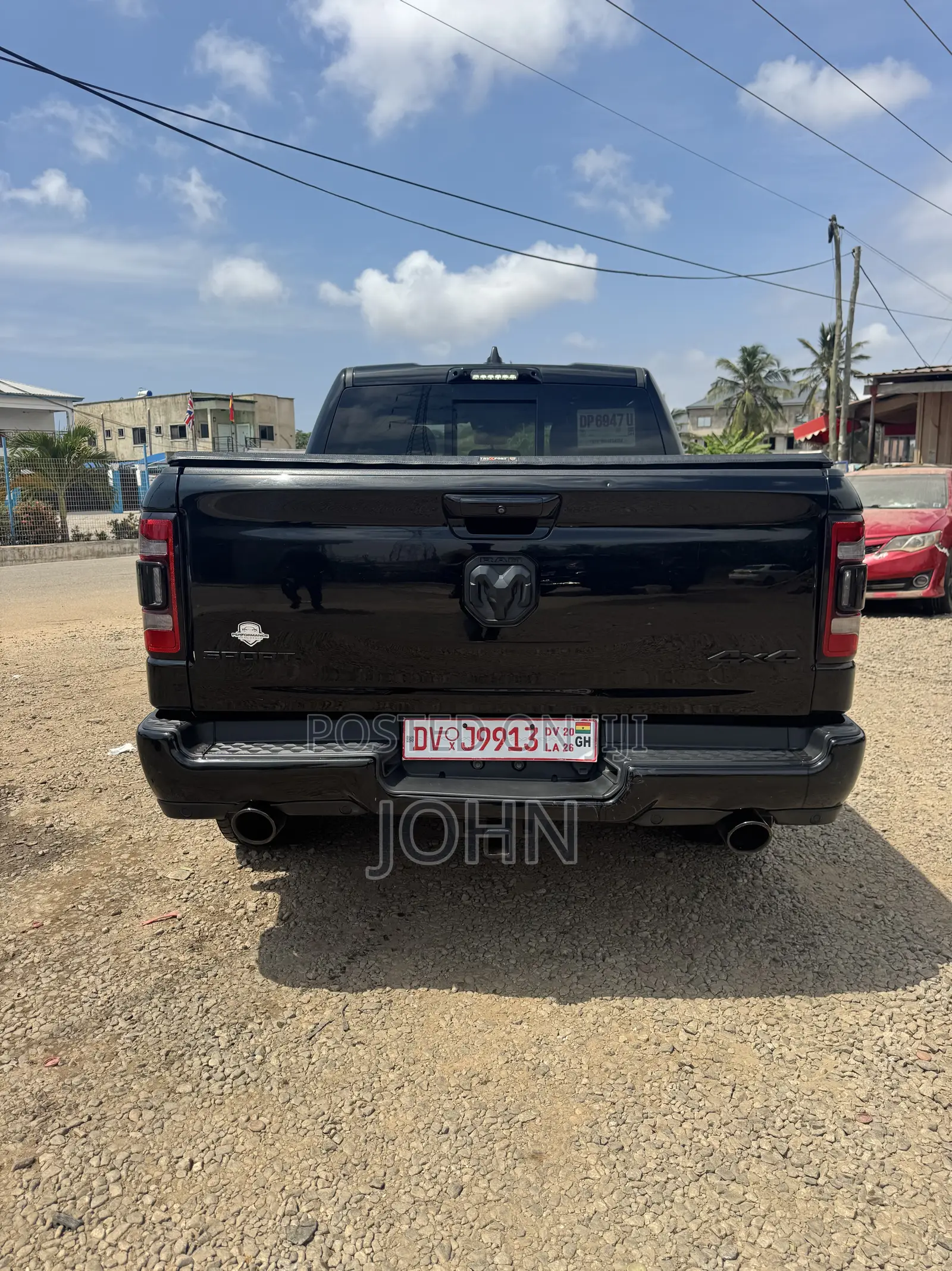 RAM 1500 2021 Black