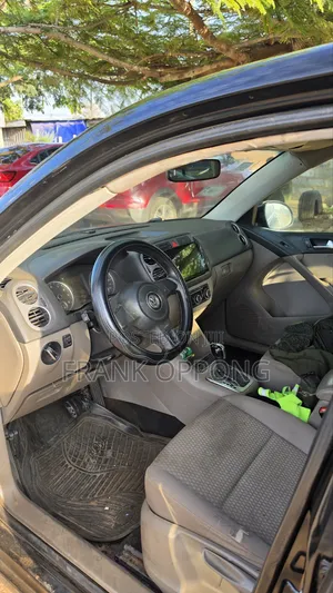 Volkswagen Tiguan 2014 Black