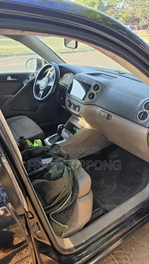 Volkswagen Tiguan 2014 Black