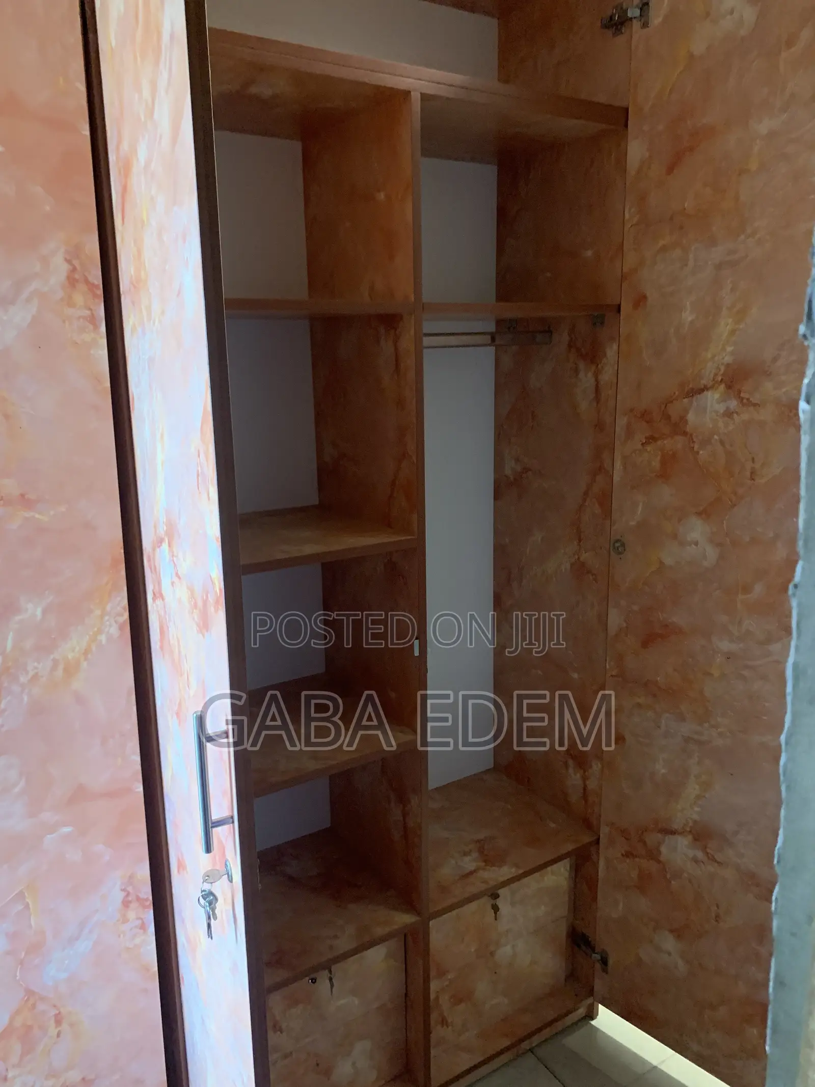 Two in One Wardrobe With Four Drawers