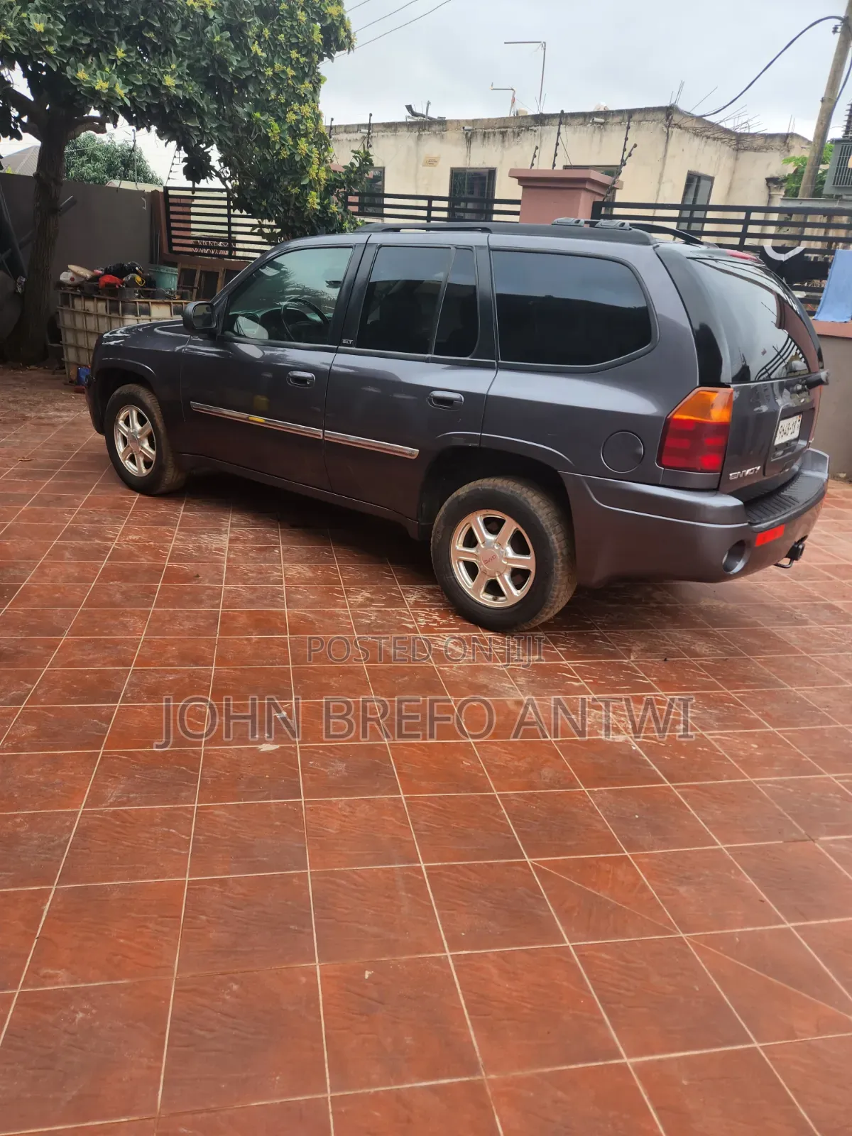 GMC Envoy 2007 Silver