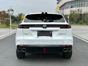 Changan UNI-K 2.0 Petrol AWD 2023 White