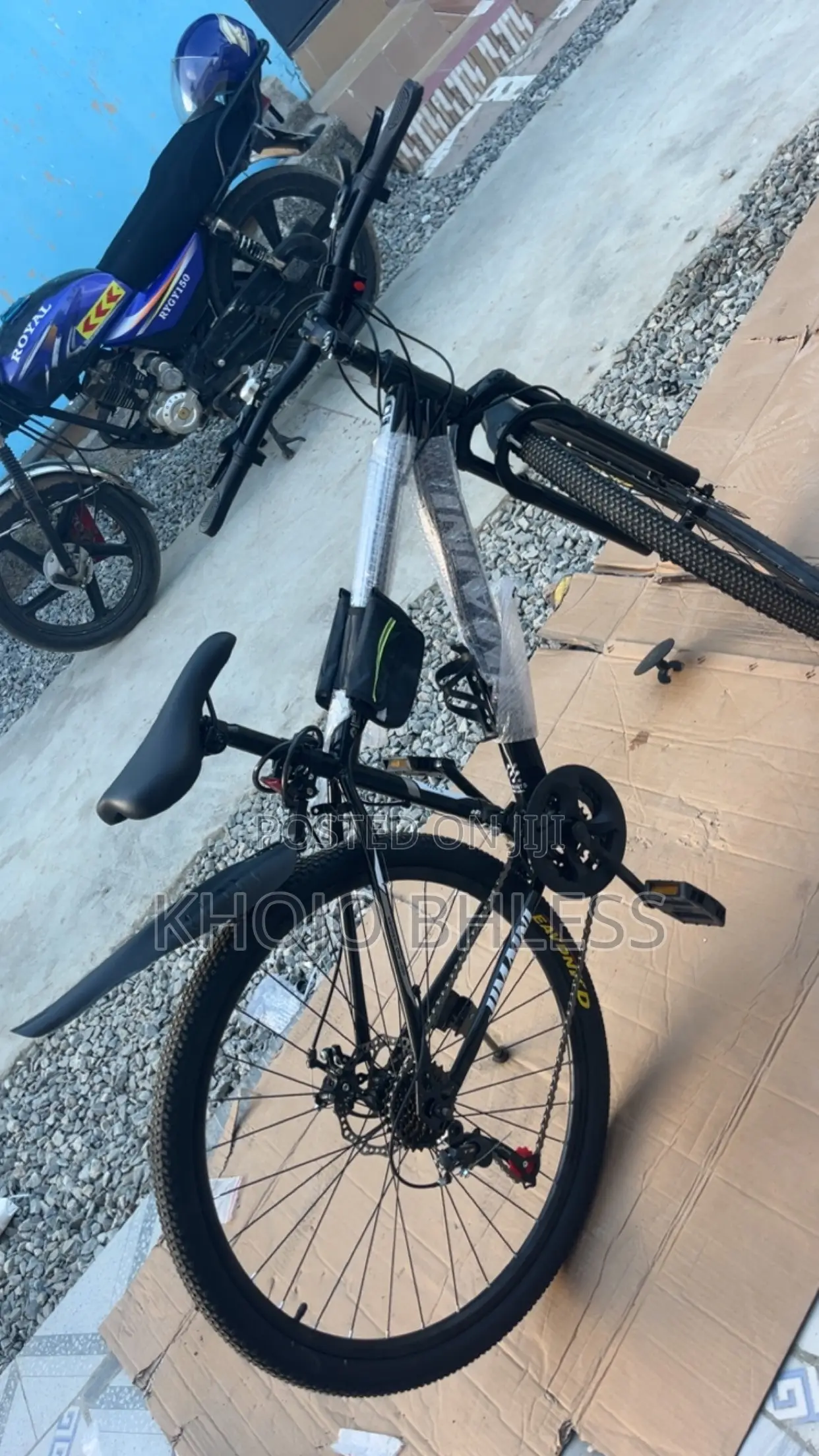 Off-Road Mountain Bike