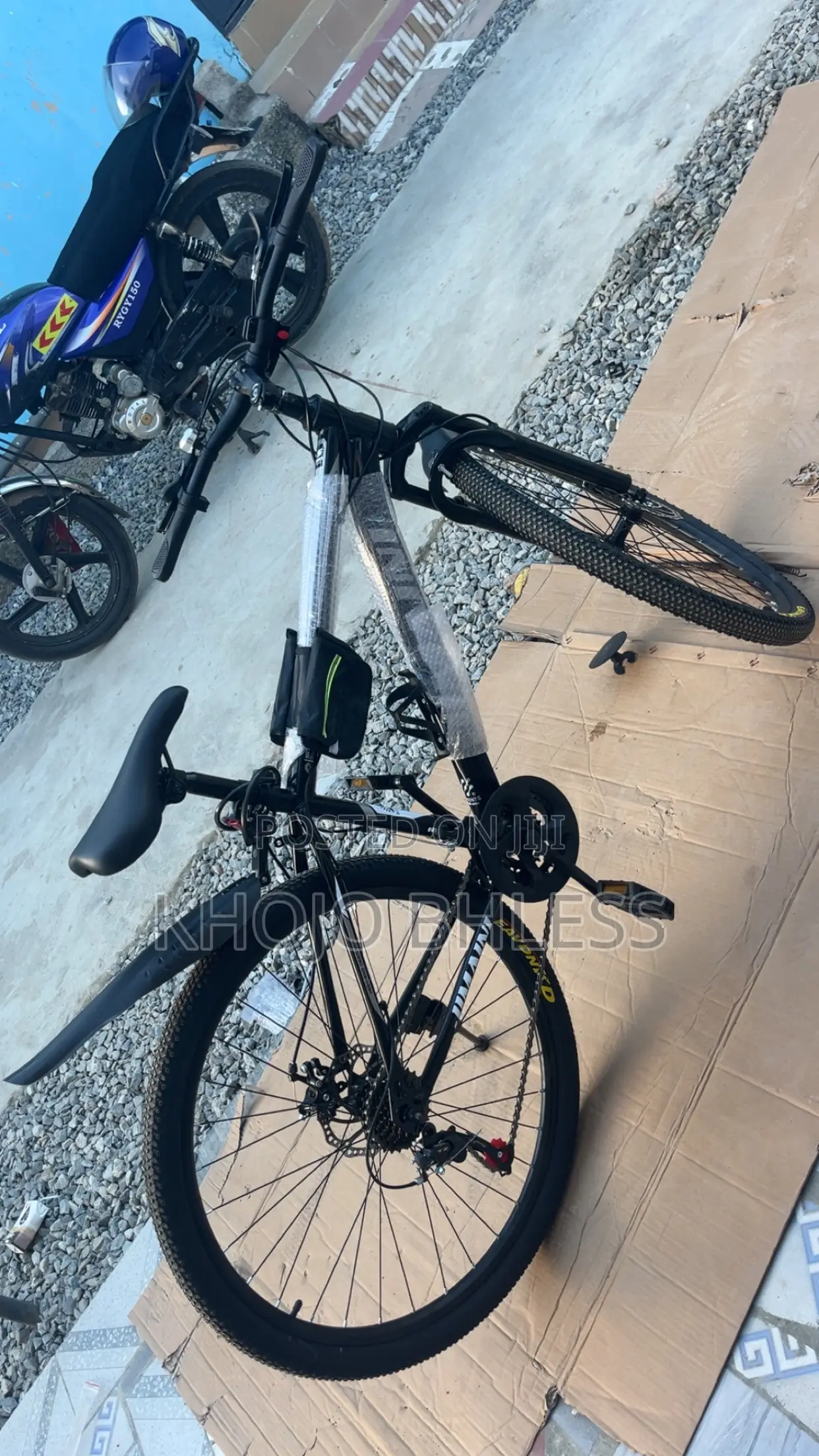 Off-Road Mountain Bike