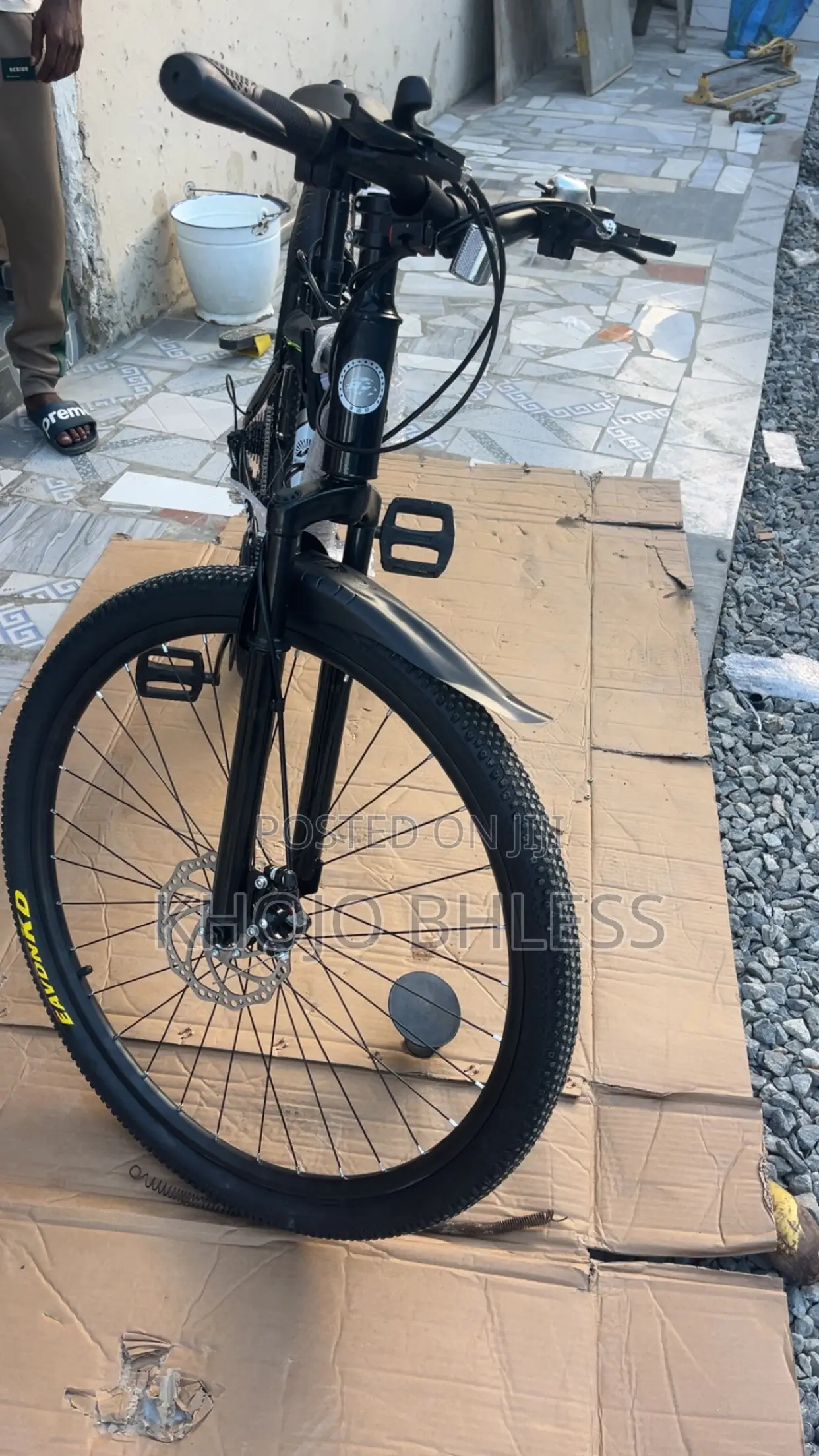 Off-Road Mountain Bike