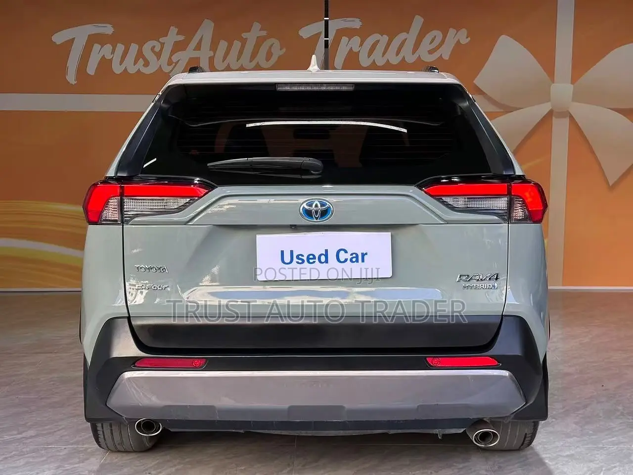 Toyota RAV4 2020 Green