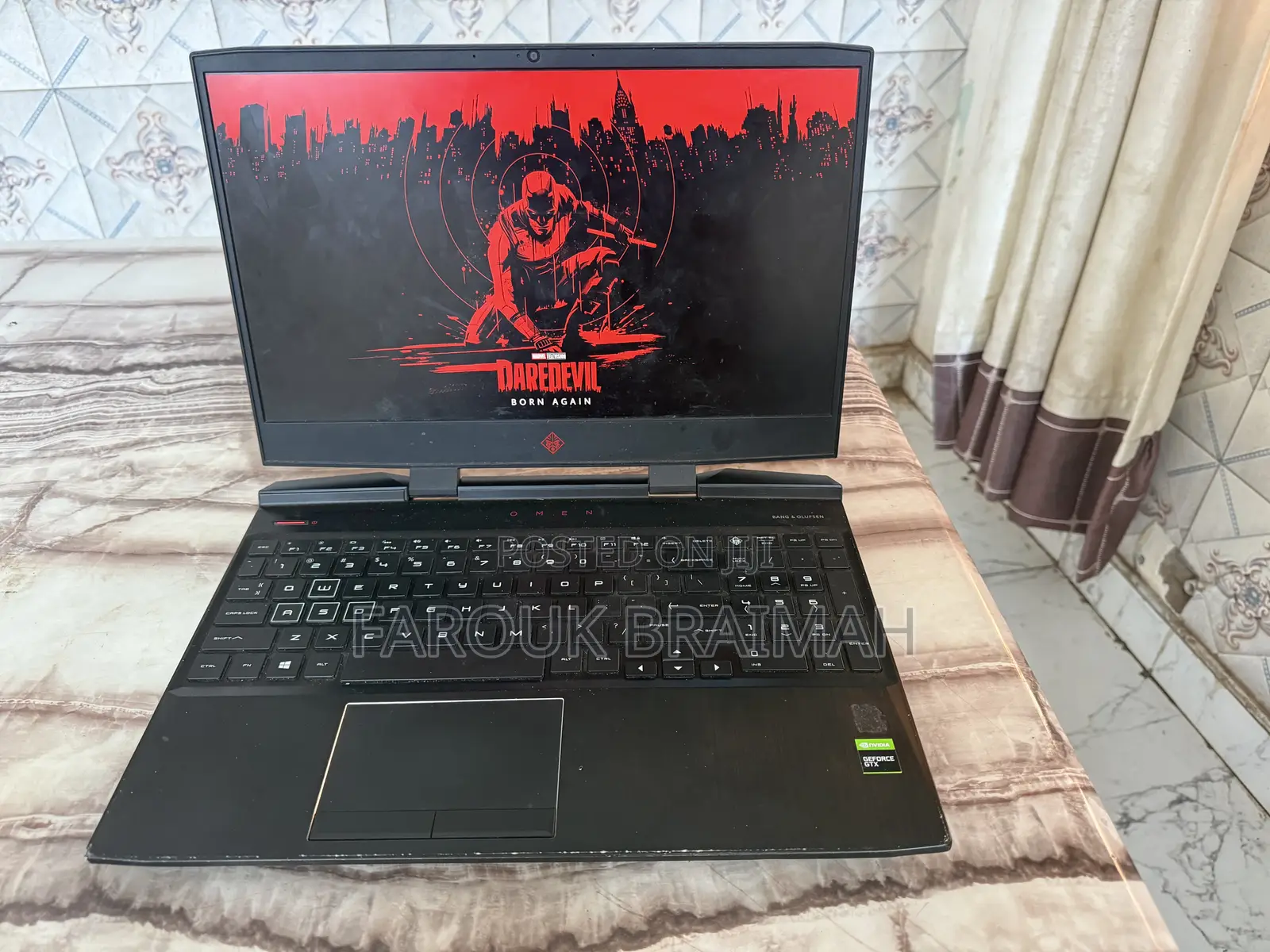 Laptop HP Omen 15 16GB Intel Core i5 HDD+SSD 512GB
