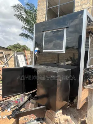 Food Trailer Attendant! Meal Prep and Serving