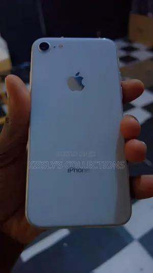 Apple iPhone 8 64 GB White
