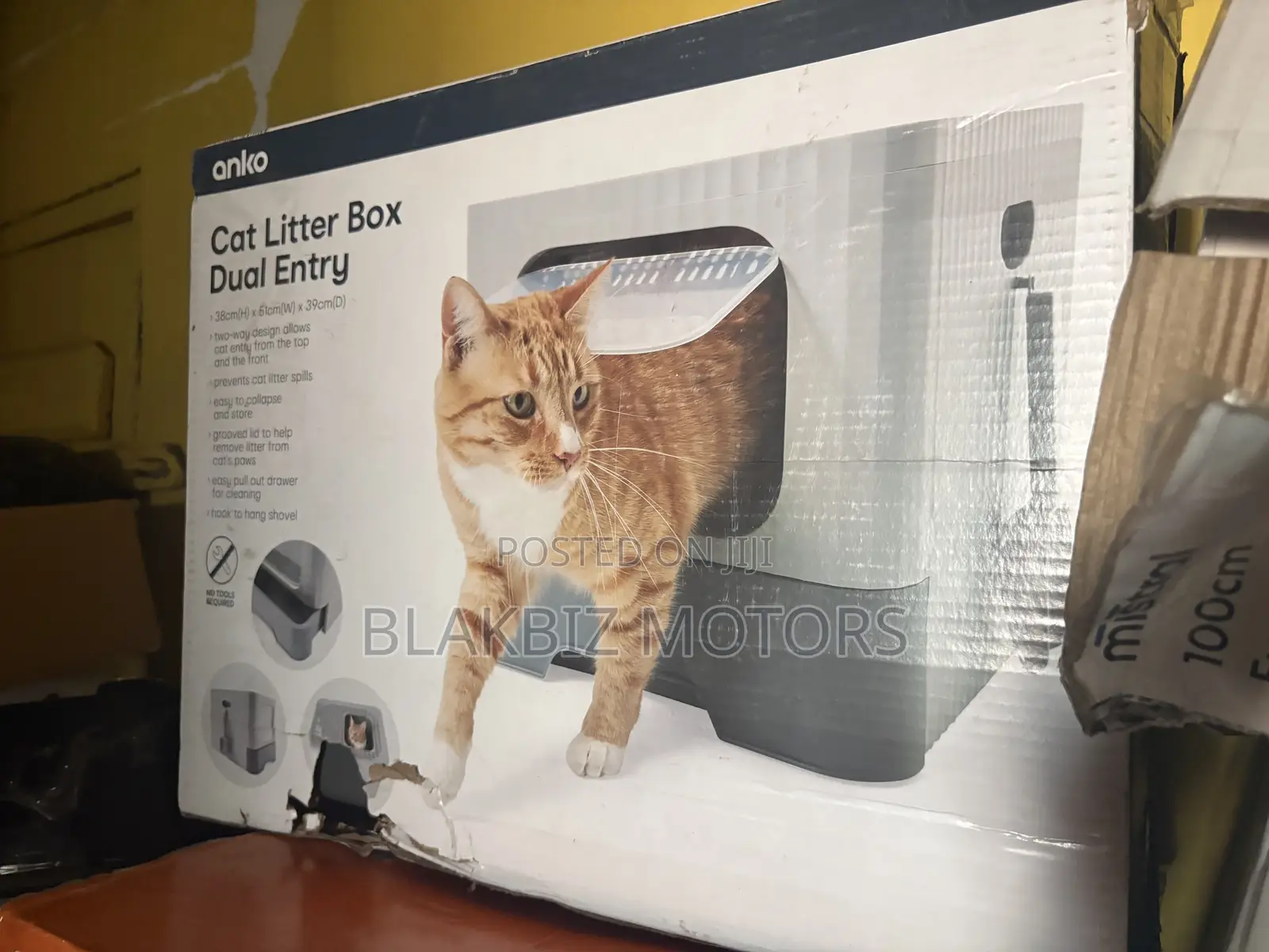 Anko Dual Entry Cat Litter Box