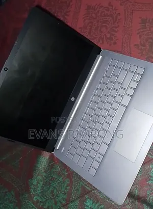 Laptop HP 14S 256GB Intel Celeron SSD 256GB