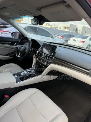 Honda Accord Touring 2.0T 2018 Red