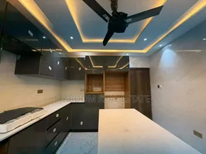 2bdrm Apartment in Lakeside Estate for rent