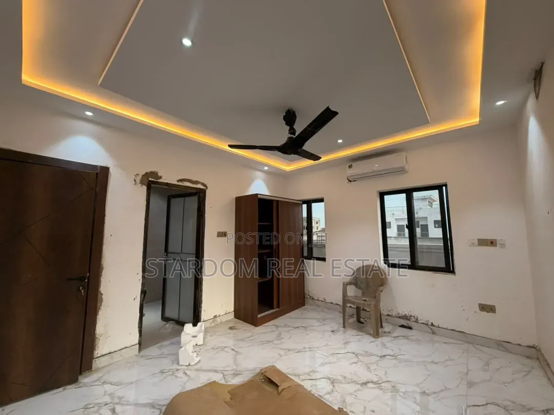 2bdrm Apartment in Lakeside Estate for rent
