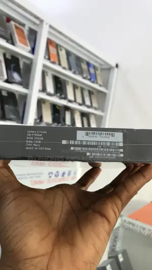 New Samsung Galaxy Z Fold6 256 GB Blue