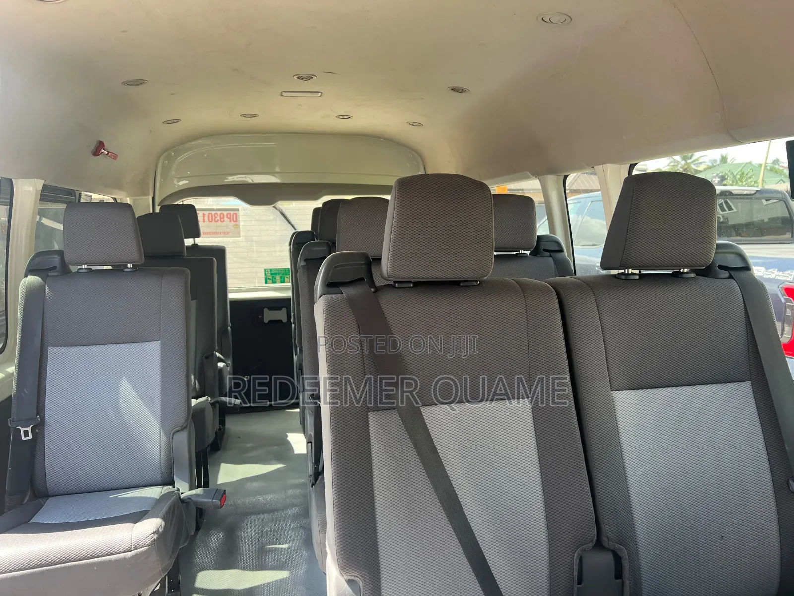 Toyota HiAce 2021 White