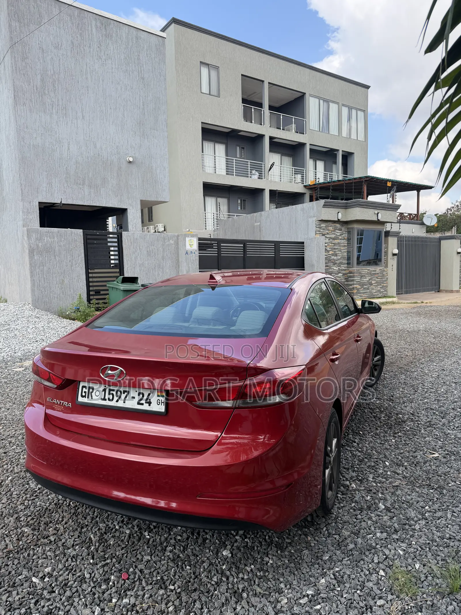Hyundai Elantra SE Sedan FWD (2.0L 4cyl 6M) 2017 Red