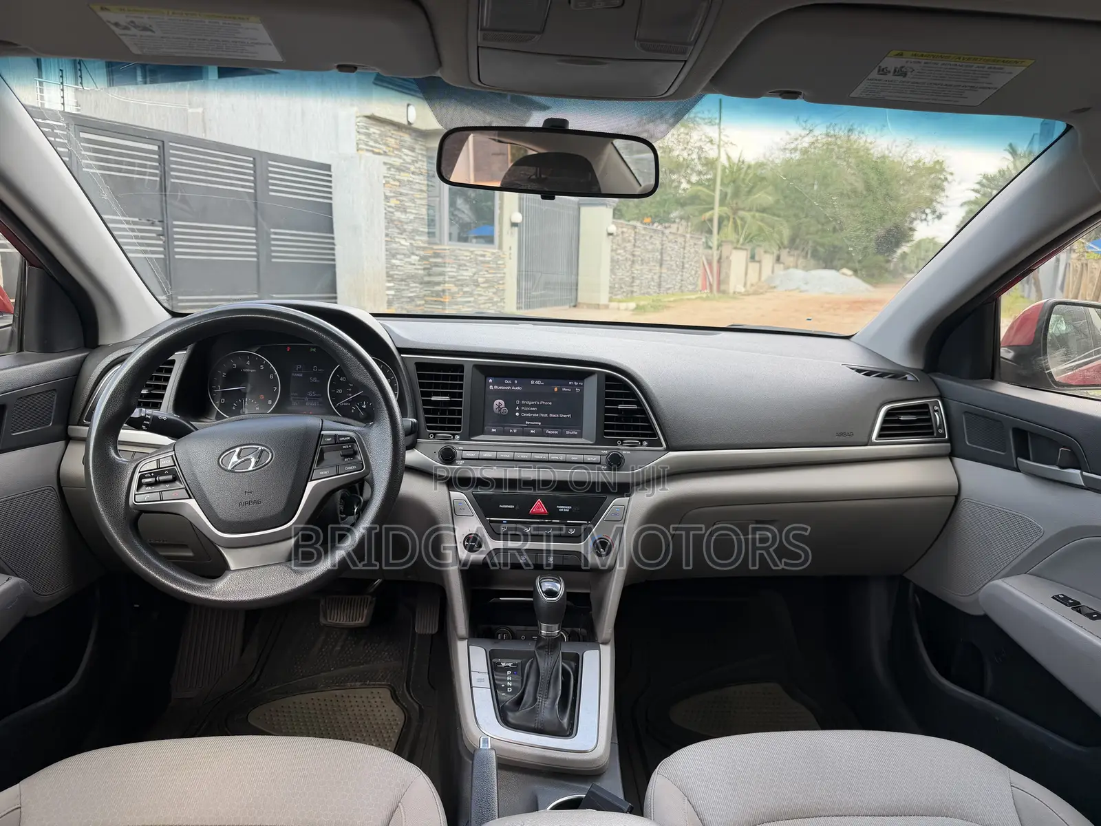 Hyundai Elantra SE Sedan FWD (2.0L 4cyl 6M) 2017 Red
