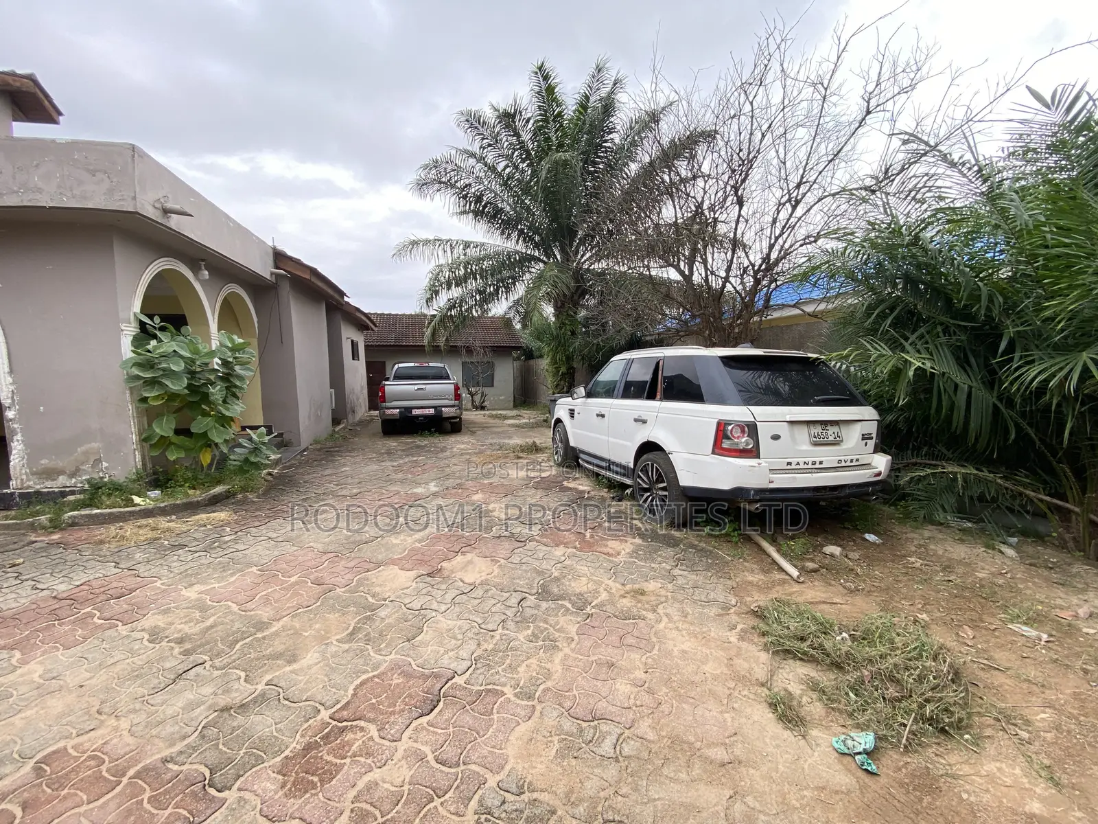7bdrm House in Dome Paraku Estate for sale