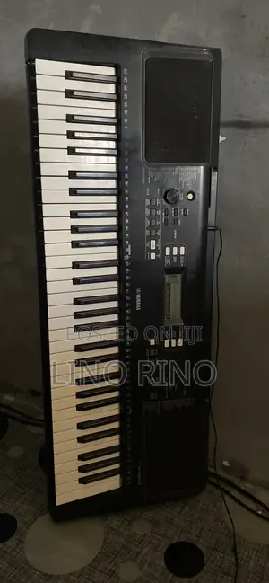 Yamaha PSR E363