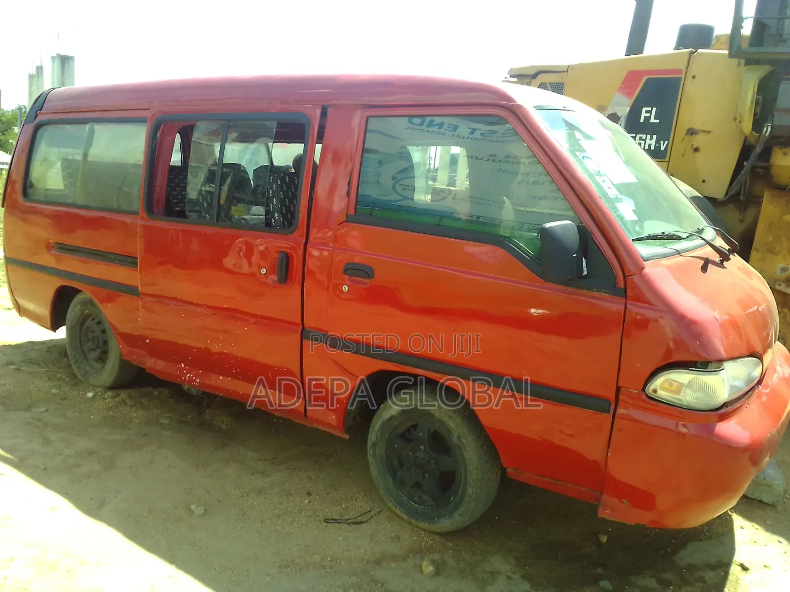 Hyundai H-100 2004 Red