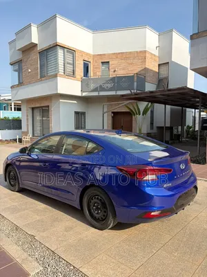 Hyundai Elantra 2020 Blue